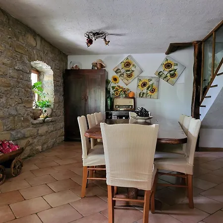 Сasa de vacaciones Istrijan House Stalla