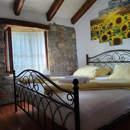 Holiday home Istrijan House Stalla